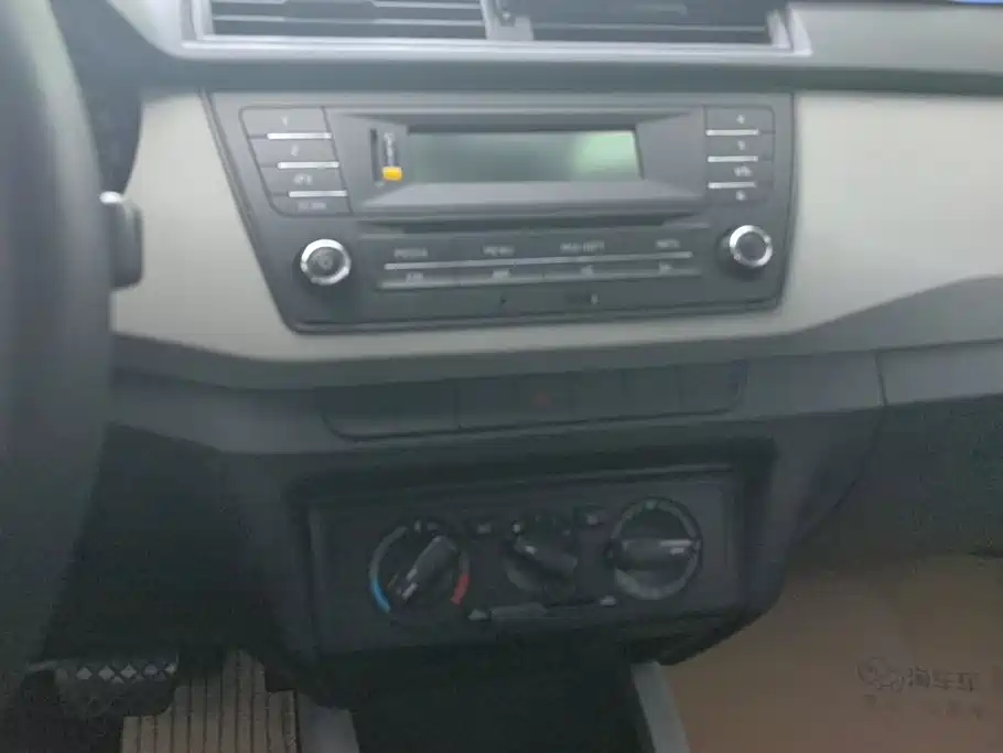 Skoda Fabia — миниатюра 13