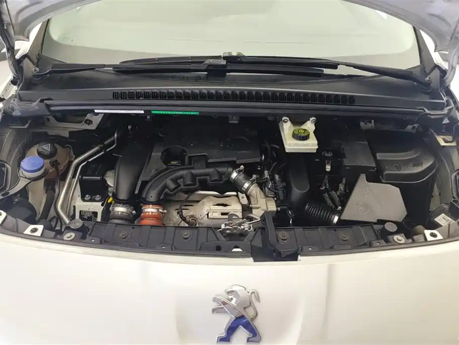 Peugeot 3008 1.6THP Auto Classic Edition, фото 10