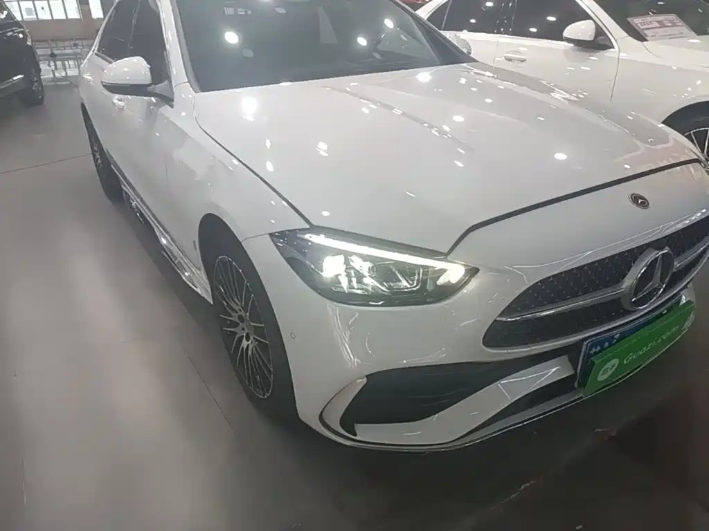Mercedes-Benz C-Class — миниатюра 4