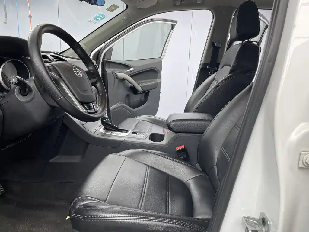 MG GS 2016 1.5TGI TST Luxury