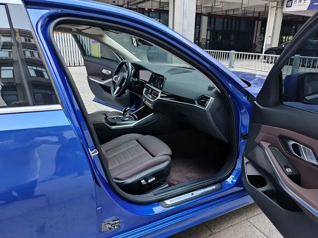 BMW 3 Series — миниатюра 11