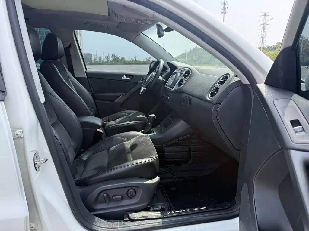 Volkswagen Tiguan — миниатюра 8