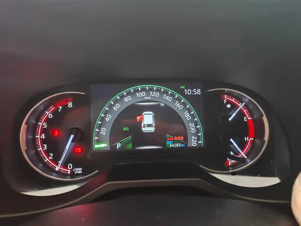 Toyota RAV4 — миниатюра 2