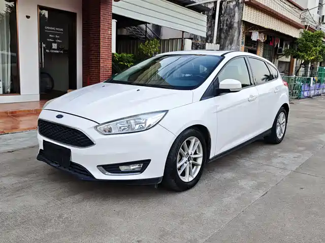 FORD FOX 2017