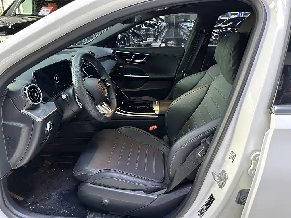 Mercedes-Benz C-Class C 2024 C 200 L Sport