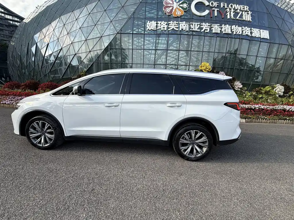 Geely Jia Ji — миниатюра 15