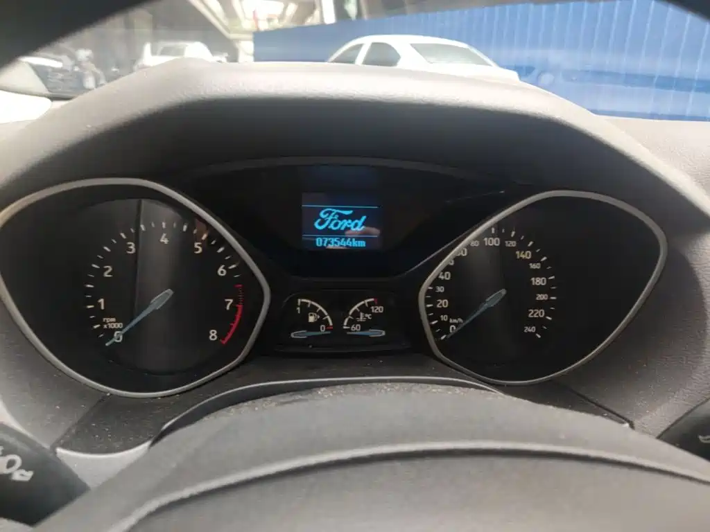 Ford Focus — миниатюра 15