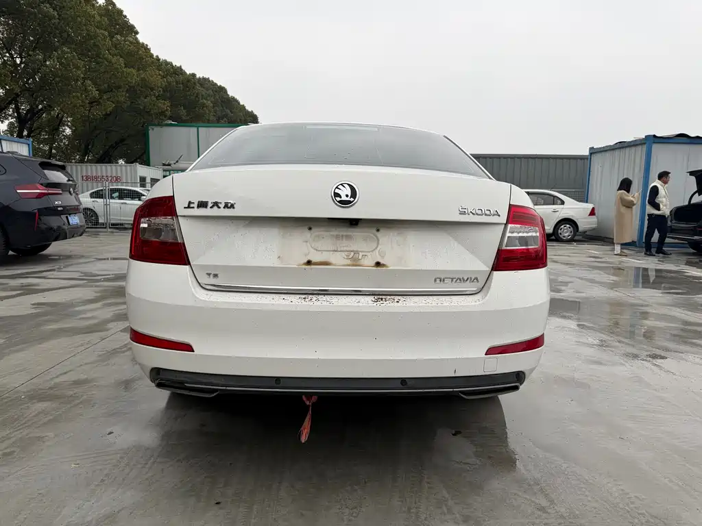 SKODA OCTAVIA