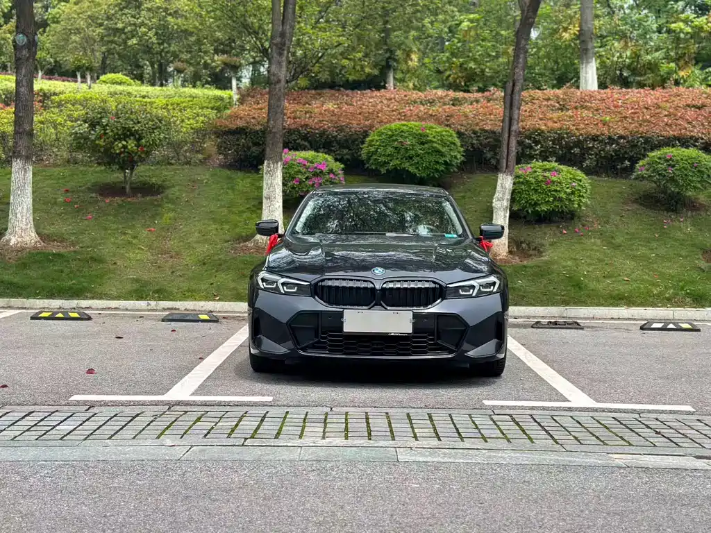 BMW 3 Series 2024