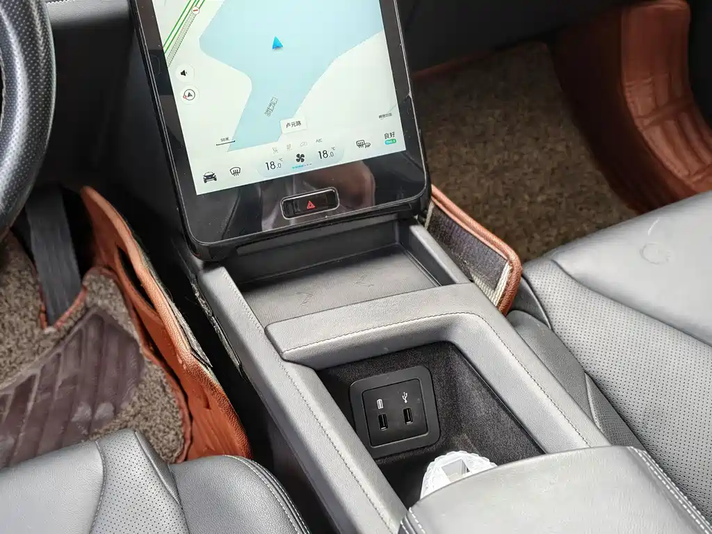 XPeng G3 — миниатюра 11