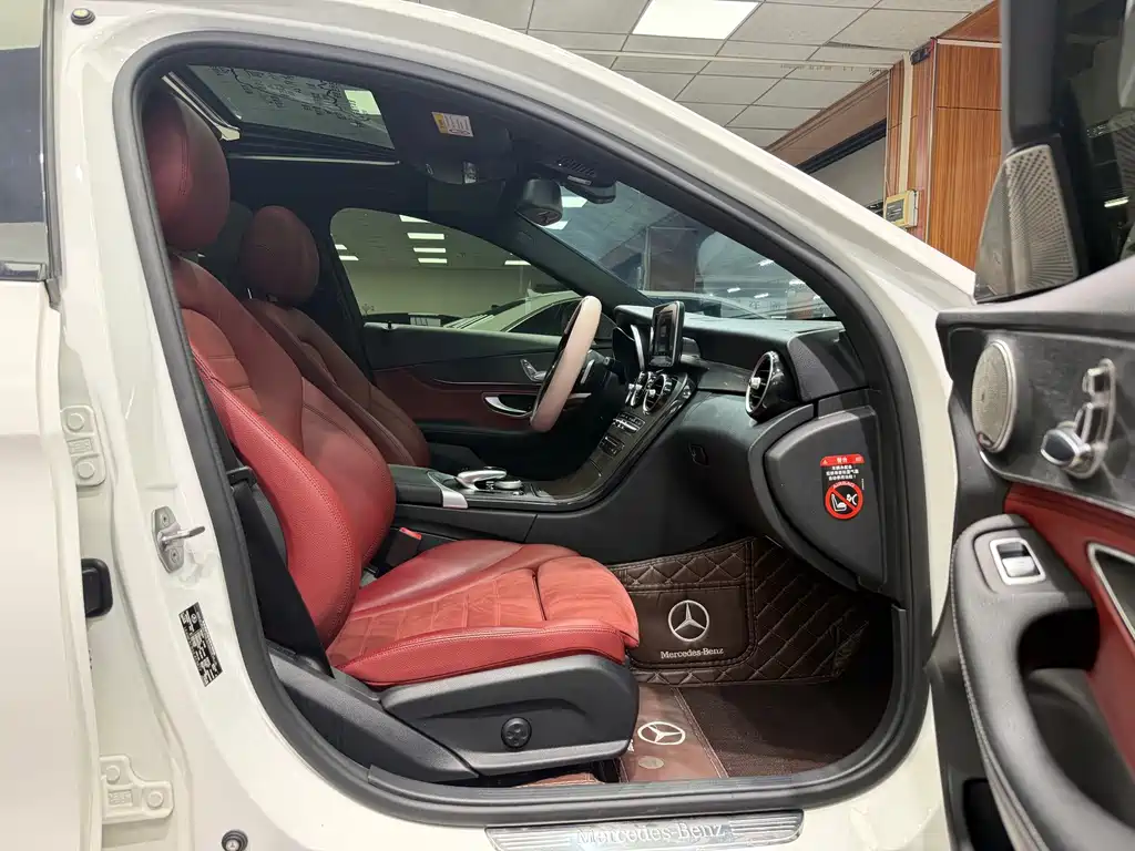 Mercedes-Benz C-Class — миниатюра 9