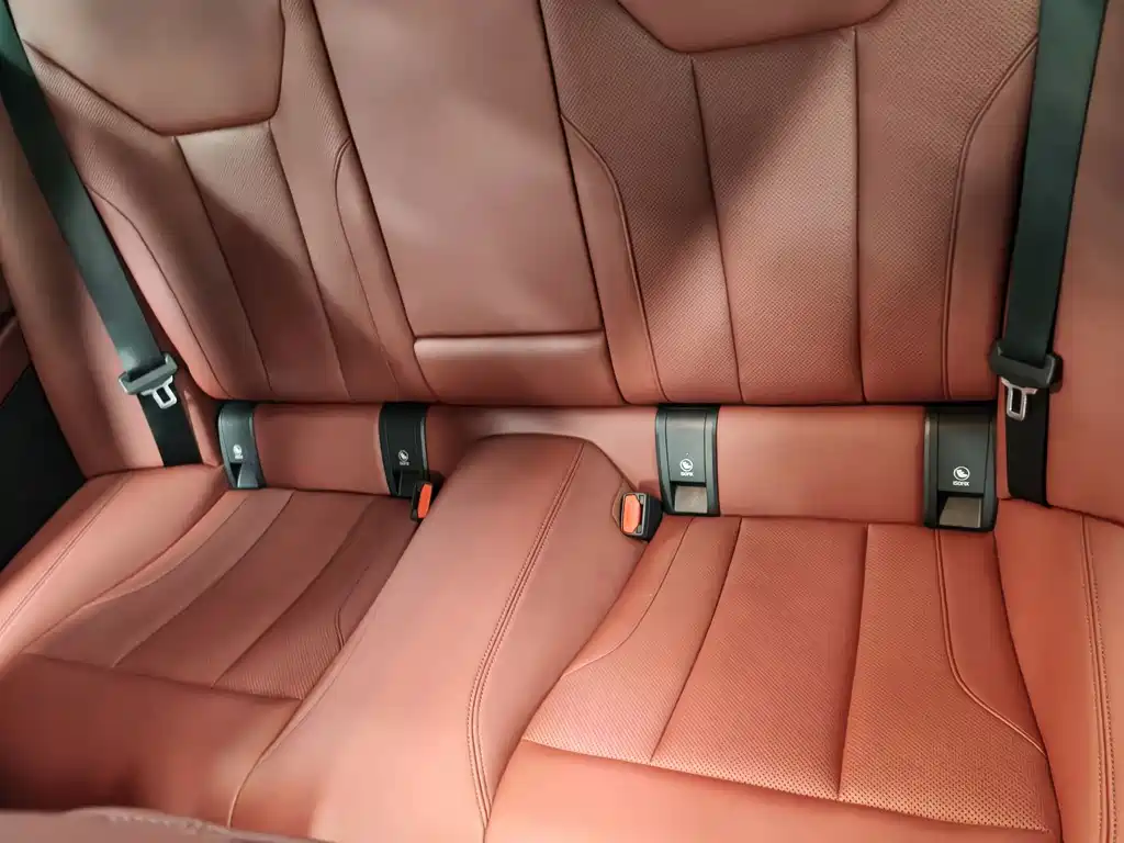 BMW 4 Series — миниатюра 12