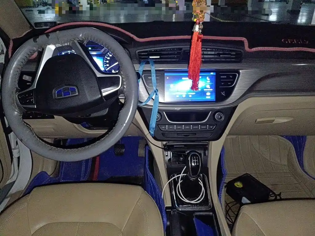 Geely Emgrand — миниатюра 13