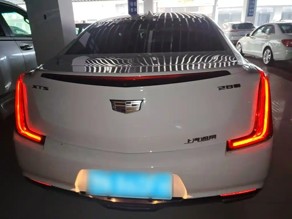 Cadillac XTS — миниатюра 6
