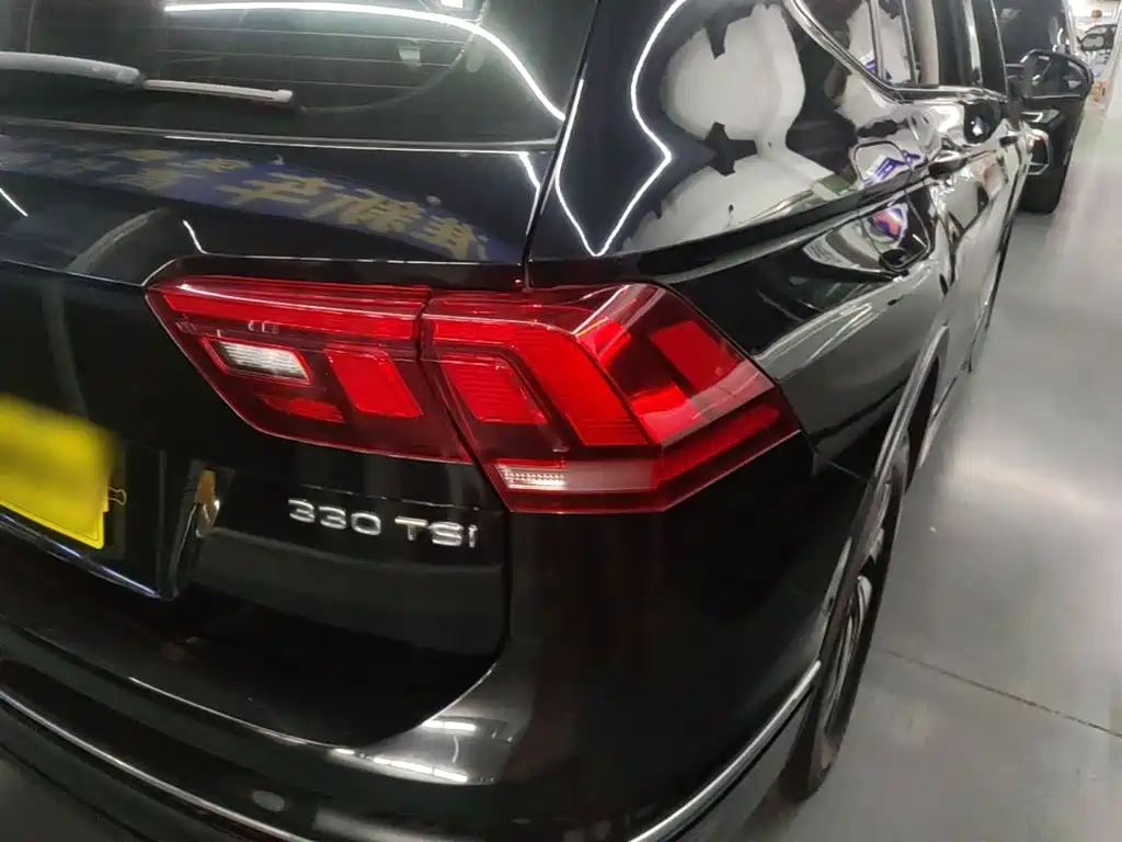 Volkswagen Tiguan L — миниатюра 8