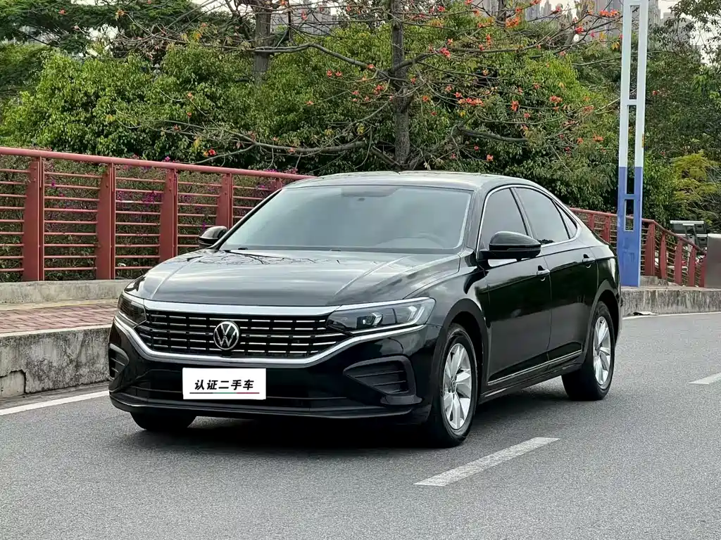 Volkswagen Passat 2022