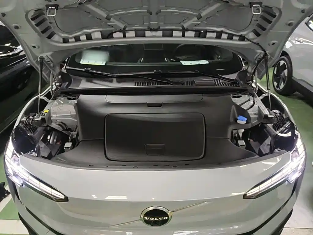 Volvo EX30 — миниатюра 20