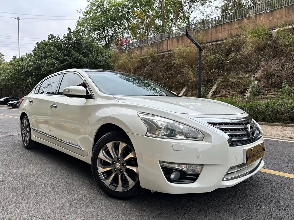 Nissan Altima 2014 2.5L XV-VIP