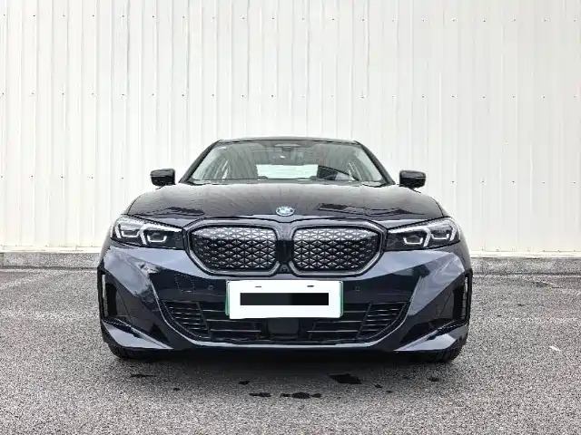 BMW i3 2025 eDrive 40 L