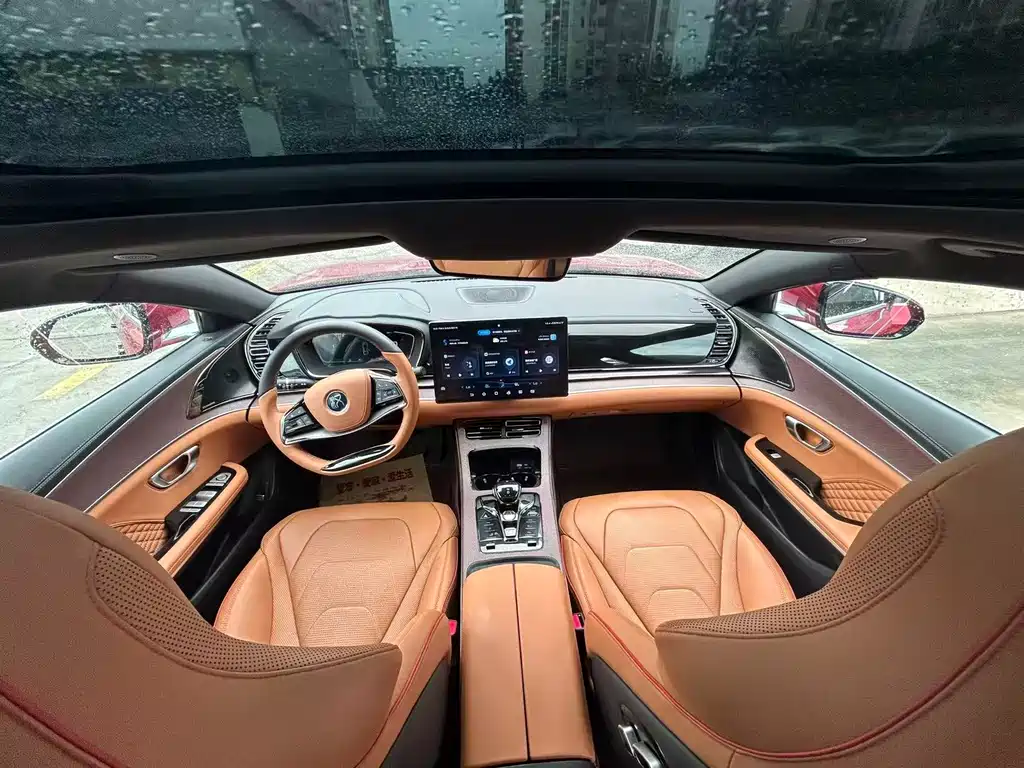 BYD Han — миниатюра 5