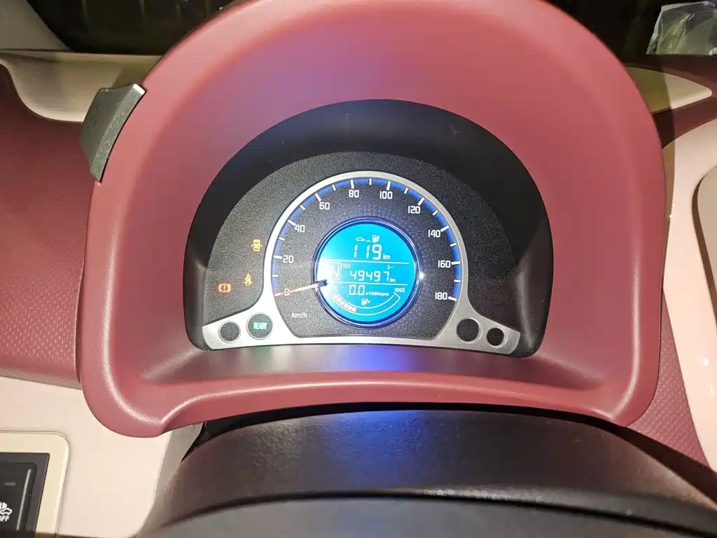 Changan Benben E-Star — миниатюра 13