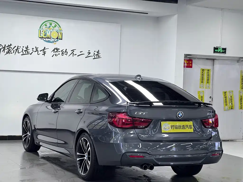 BMW 3 Series GT 3 GT 2019 330i xDrive M Sport