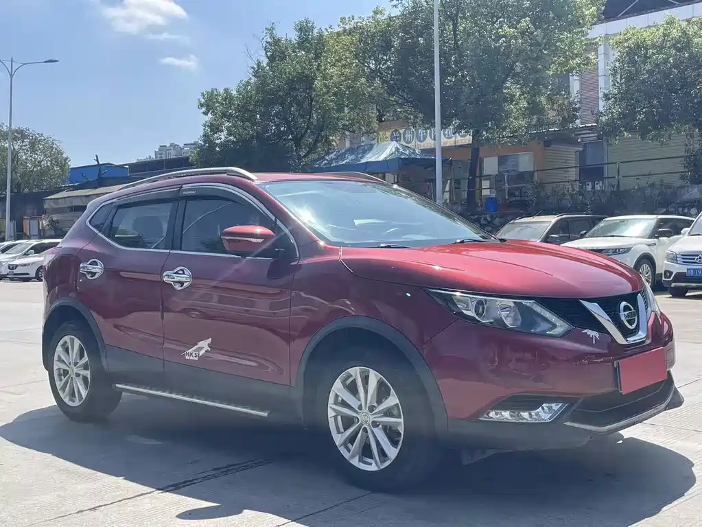 Nissan Qashqai — миниатюра 3