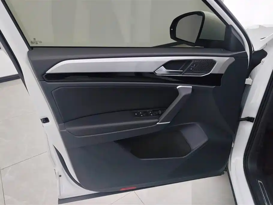 Volkswagen Tayron 2020 330TSI Luxury Smart Connect