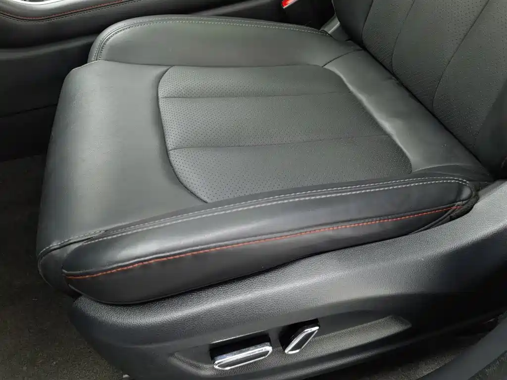 CHANGAN CS75 NEW ENERGY