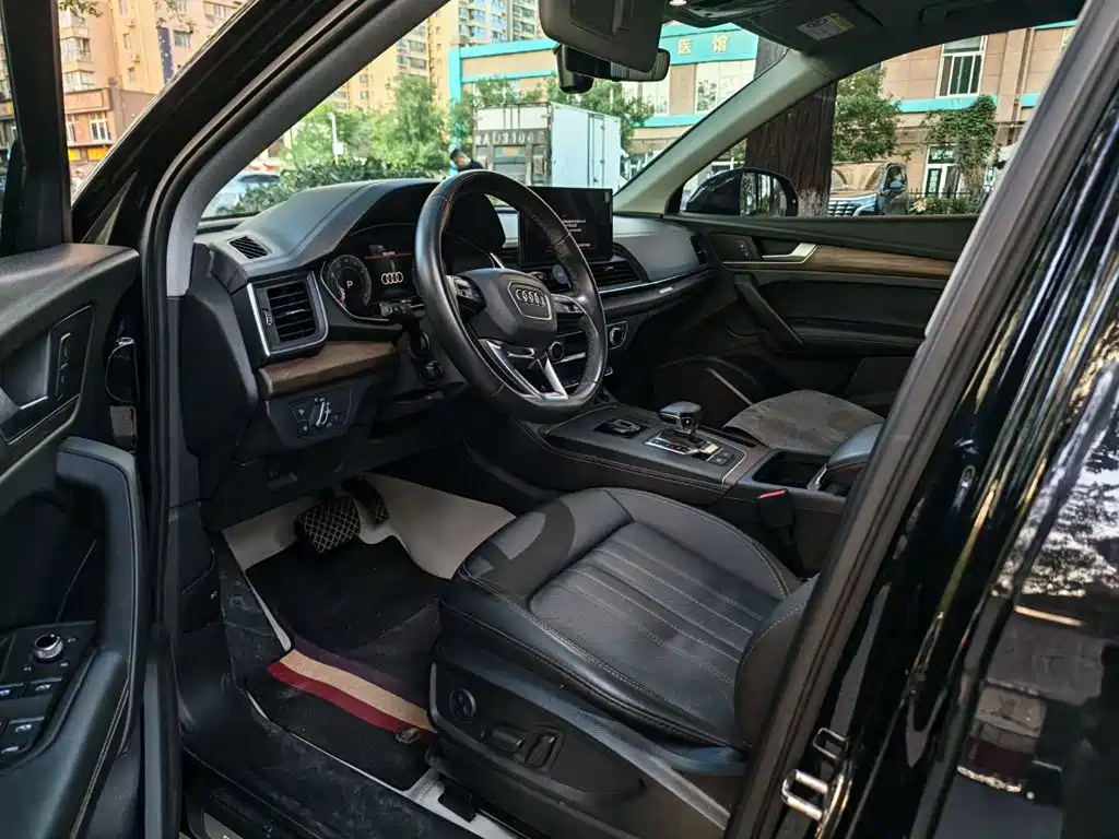 Audi Q5L — миниатюра 3