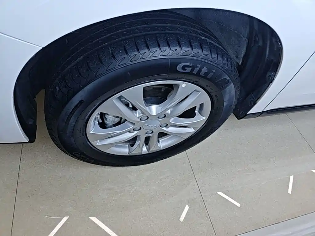 Haval M6 — миниатюра 23
