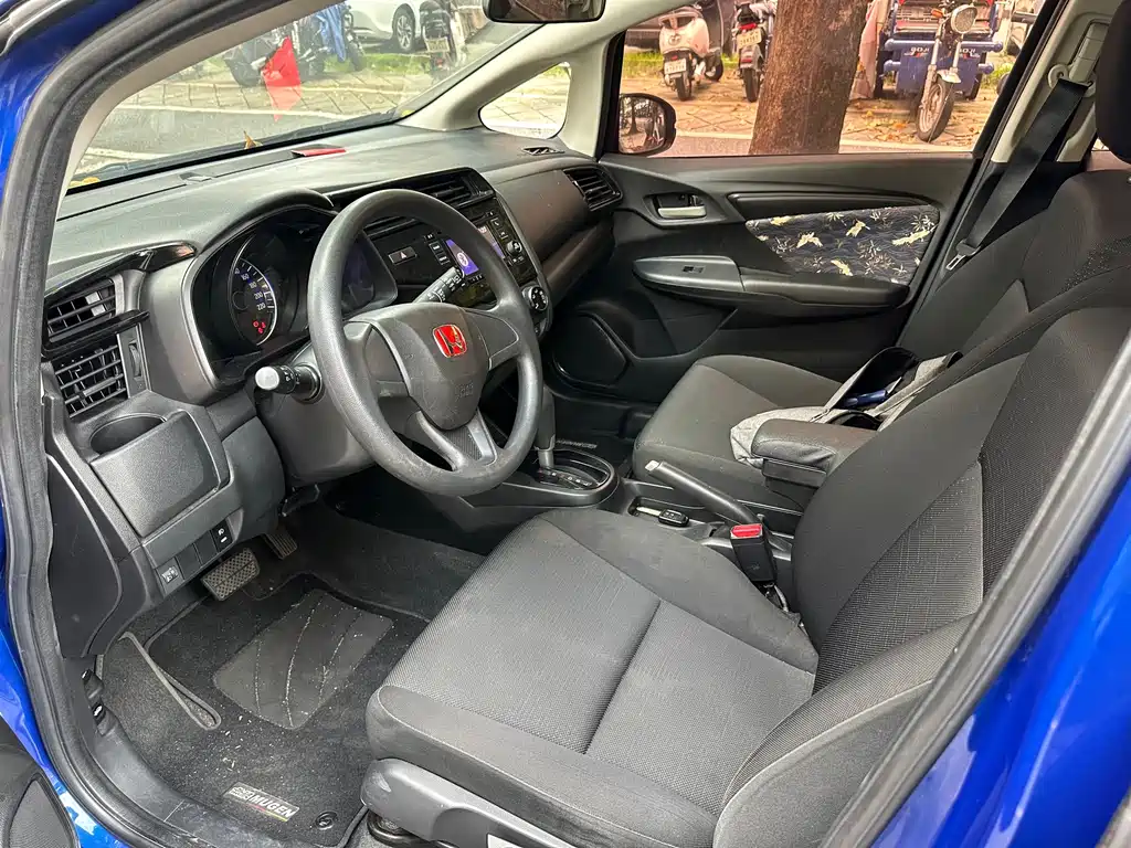 Honda Fit — миниатюра 3