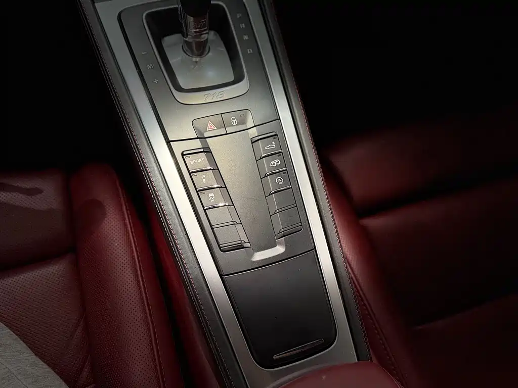 Porsche 718 — миниатюра 8