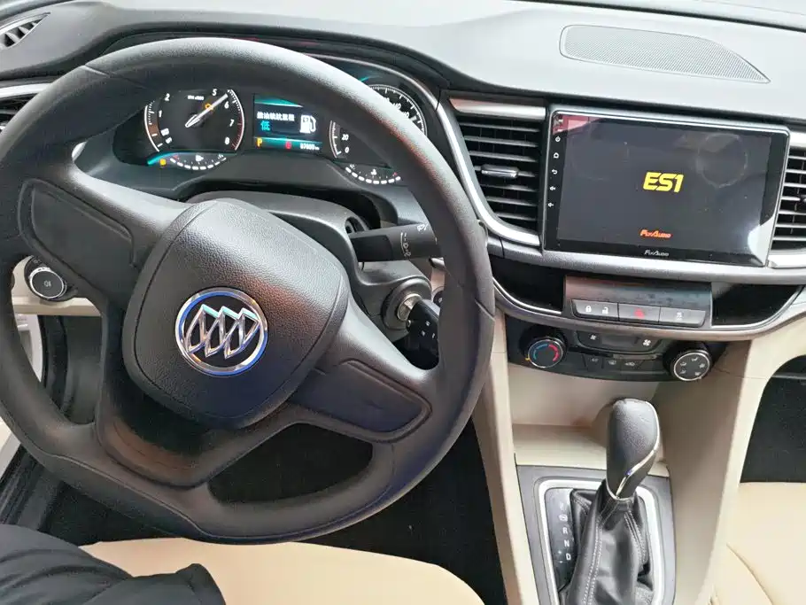 Buick Excelle — миниатюра 12