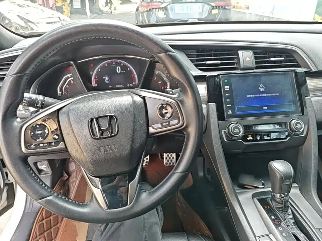 Honda Civic — миниатюра 10