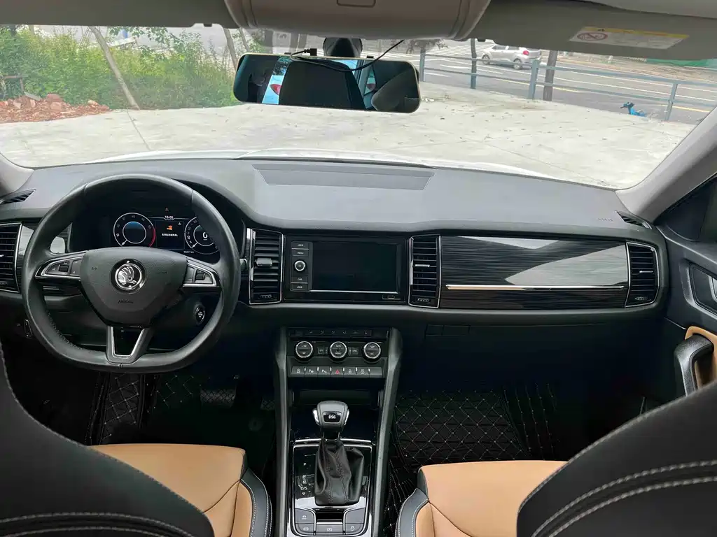 Skoda Kodiaq GT — миниатюра 9