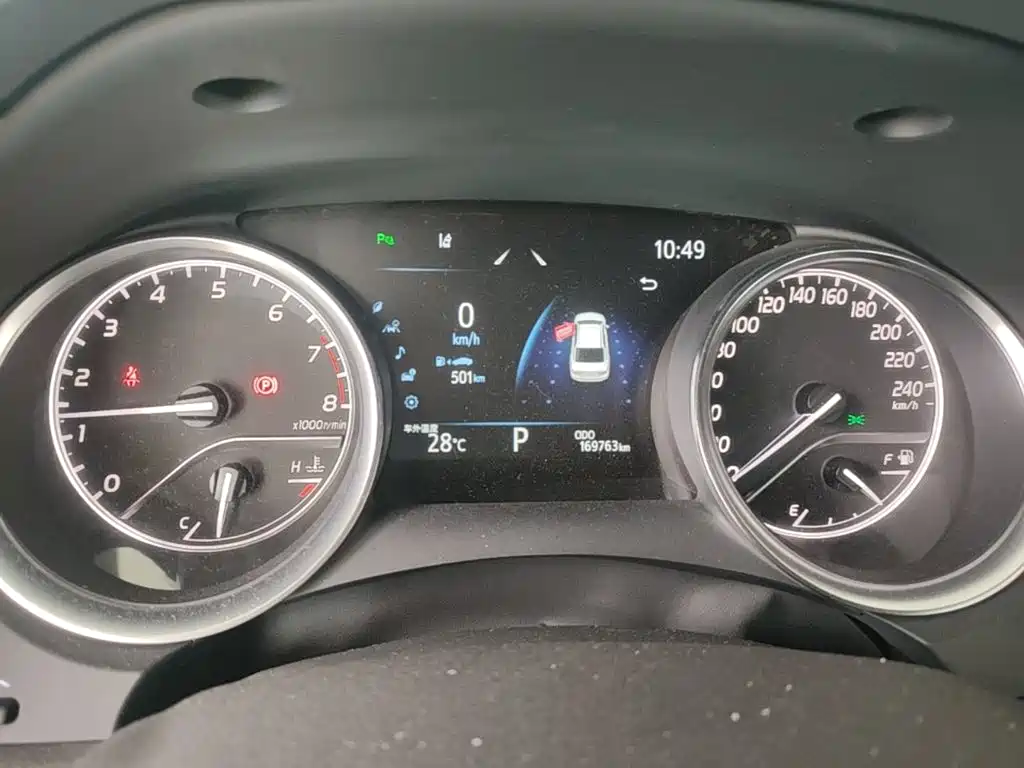 Toyota Camry — миниатюра 12