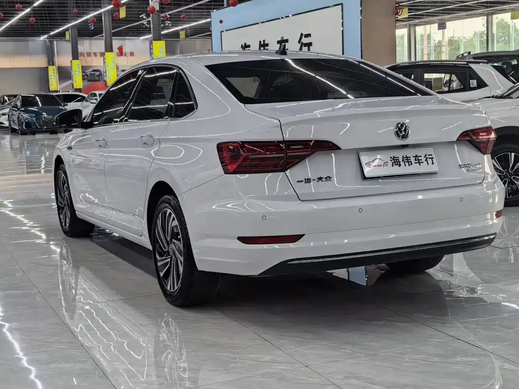 Volkswagen Sagitar 2022 280TSI DSG
