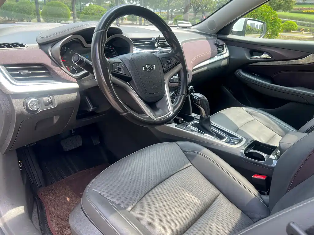 Chevrolet Malibu — миниатюра 10