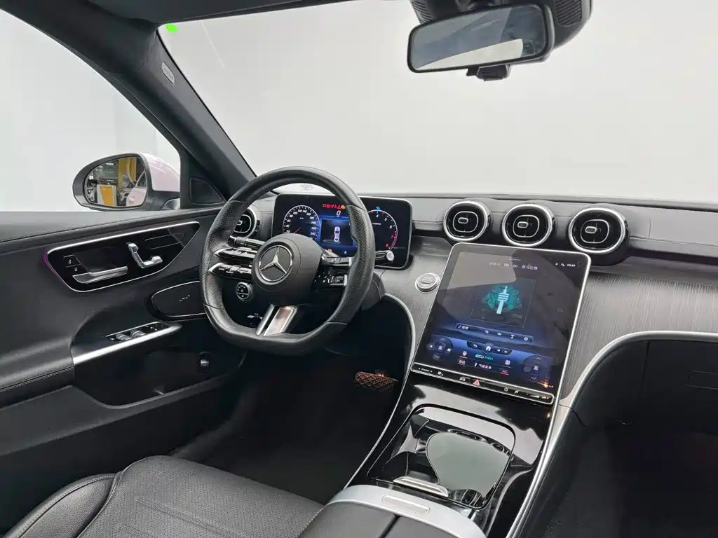 Mercedes-Benz C-Class — миниатюра 23