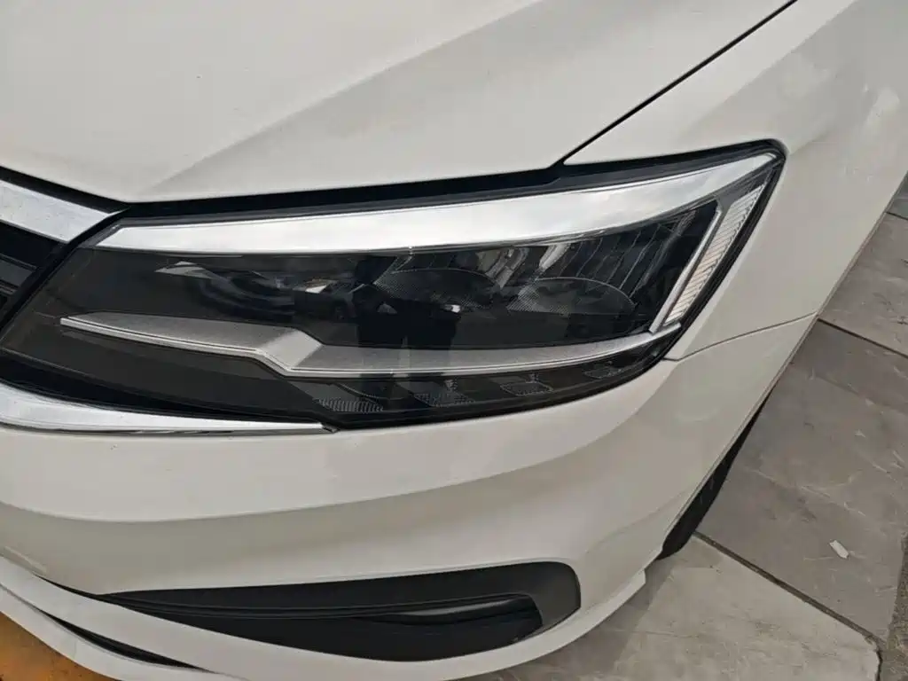 Volkswagen Lamando — миниатюра 24