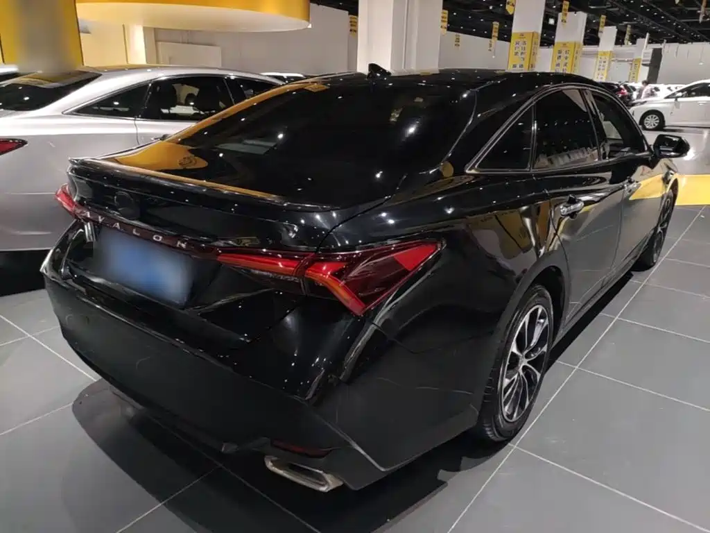 Toyota Avalon — миниатюра 7