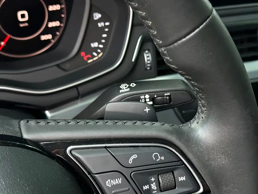 Audi A4L — миниатюра 11
