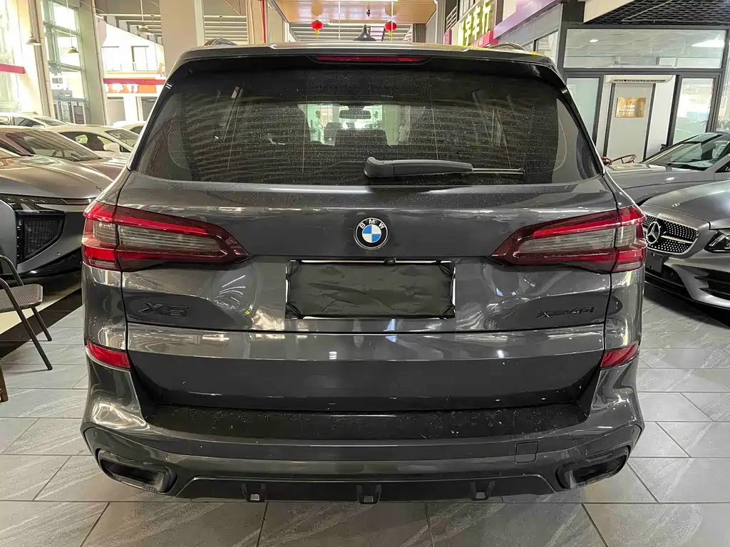 BMW X5 (Import) — миниатюра 3