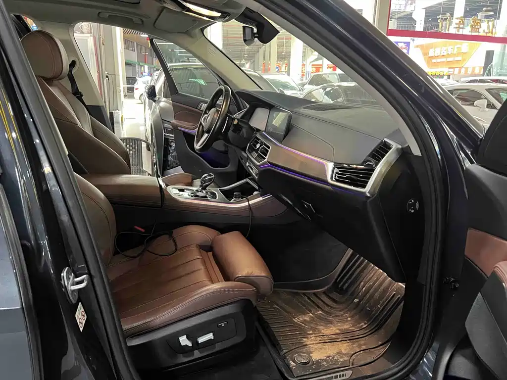 BMW X5 (Import) — миниатюра 7