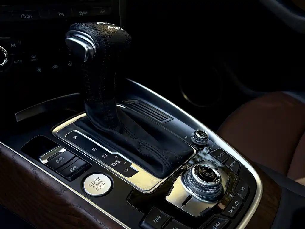 Audi Q5 — миниатюра 12