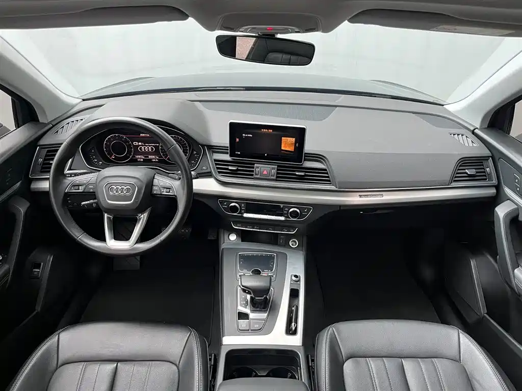 Audi Q5L 2020 40 TFSI Fashion