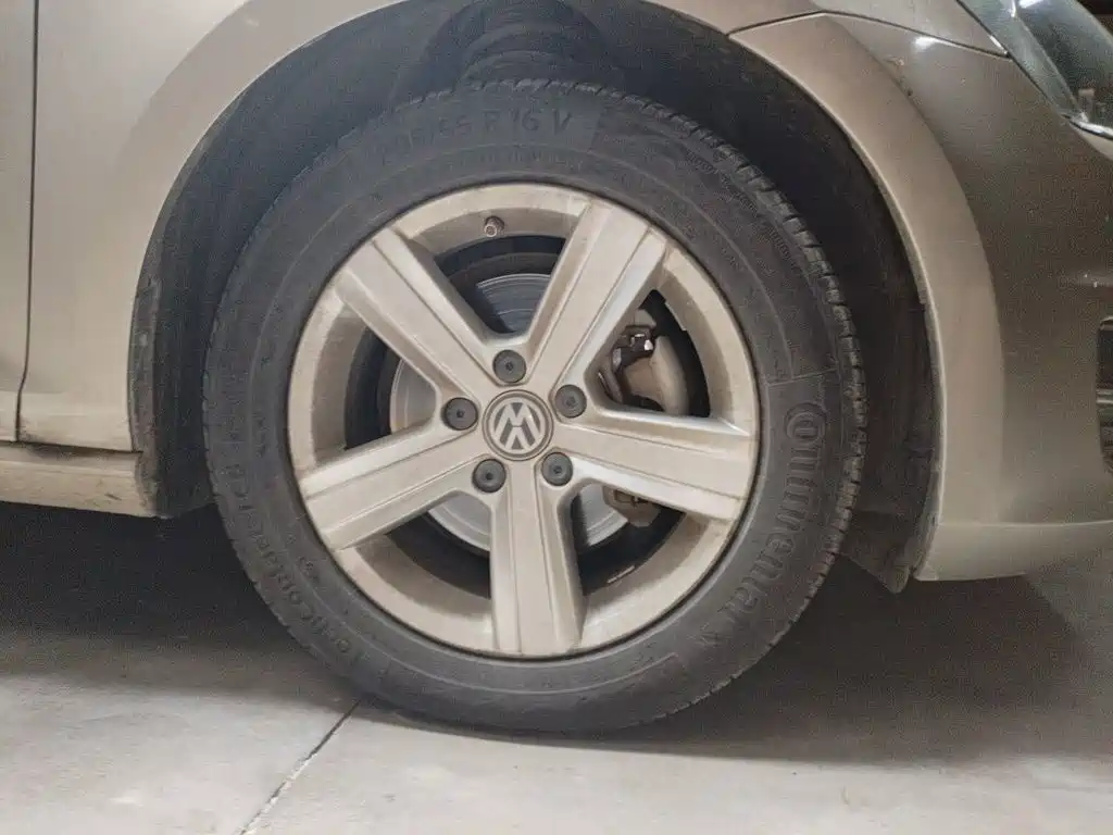 Volkswagen Golf — миниатюра 8