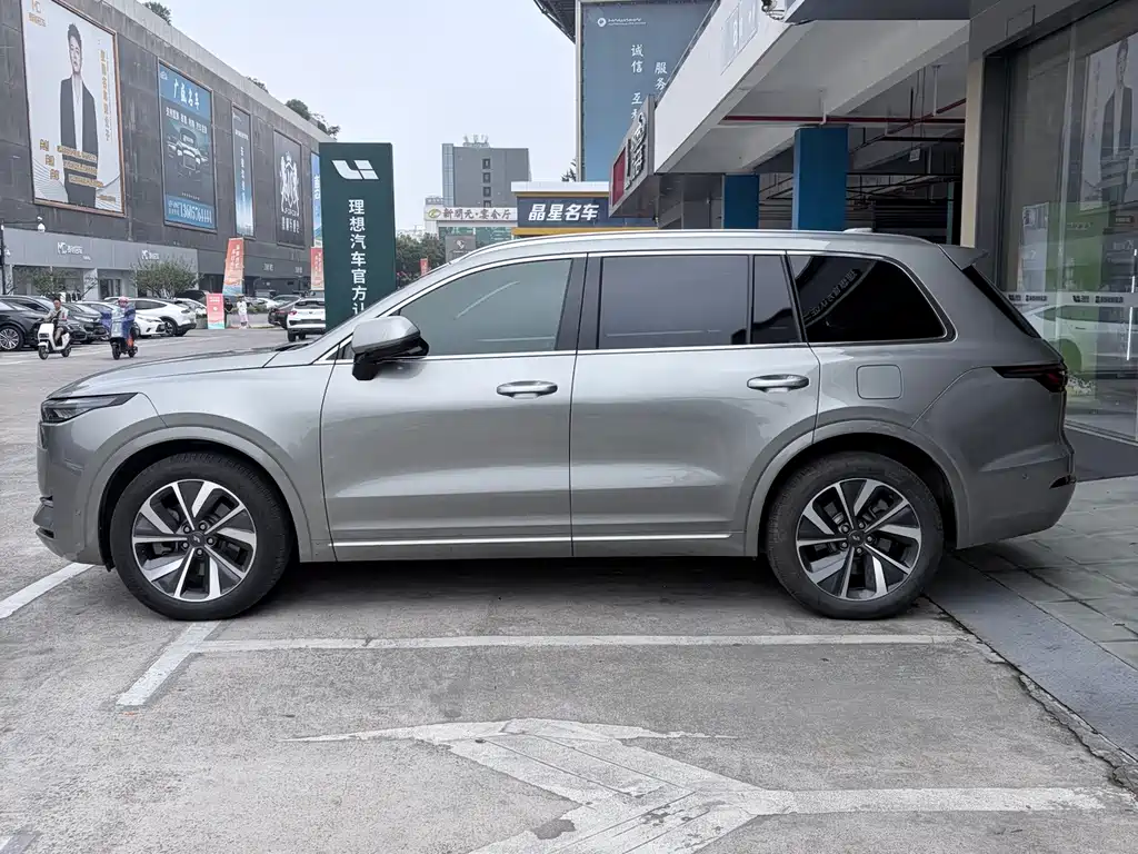 Li Auto Li ONE — миниатюра 3