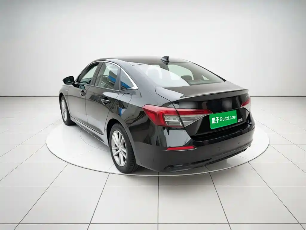 Honda Civic — миниатюра 4